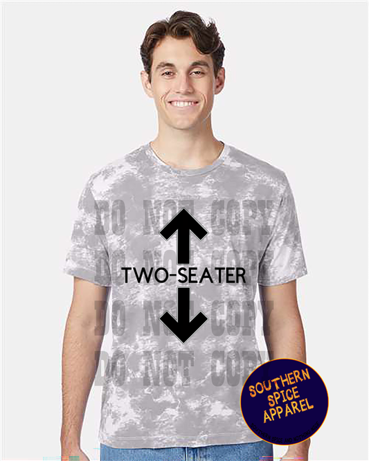 TWO-SEATER TEE